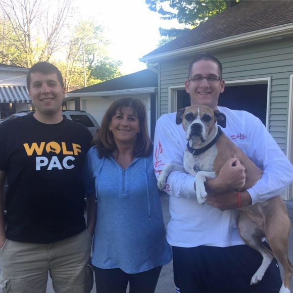 Meet your Posher, Julie - Picture 1 of 1